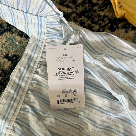 Carter’s Just One You 12 Month 3 Piece Set NWT - Picture 3 of 4